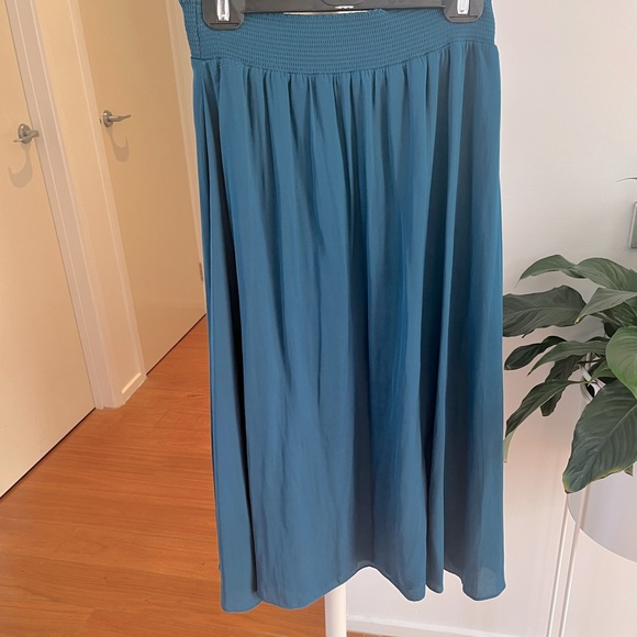 Witchery Midi Skirt - Picture 6 of 7